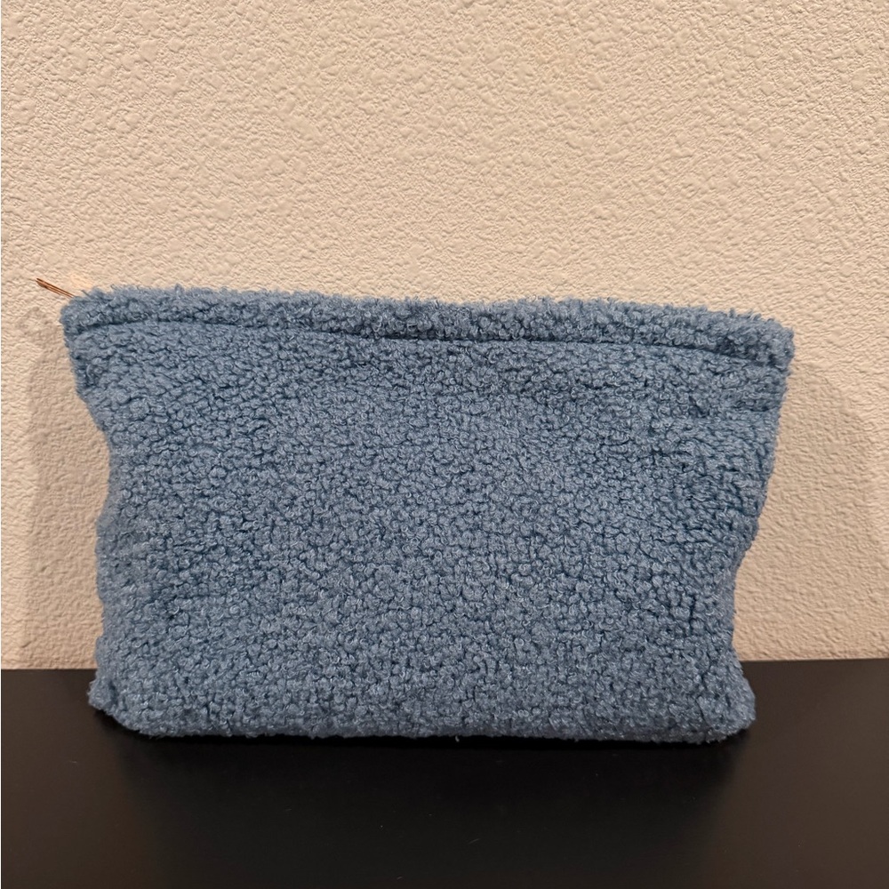 Blue Sherpa Pouch with samples